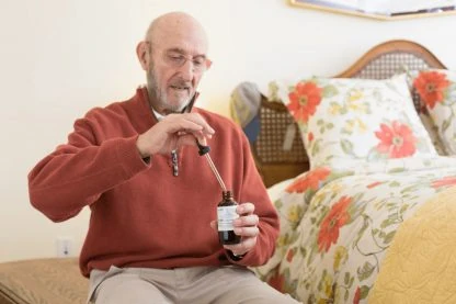 A maconha pode ser um tratamento para o Alzheimer? — O que diz a ciência?