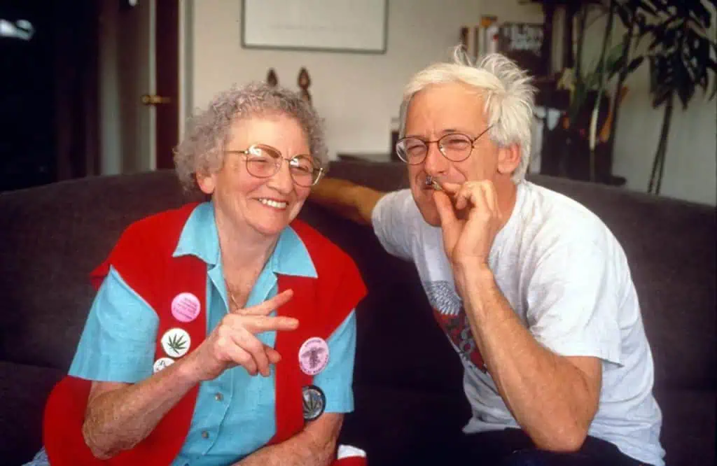 Mary Jane Rathbun e o Dennis Peron em 1993.